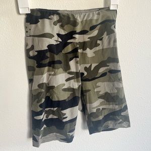 No Boundaries Camouflage Biker Workout Shorts Super Soft Women’s Size XS